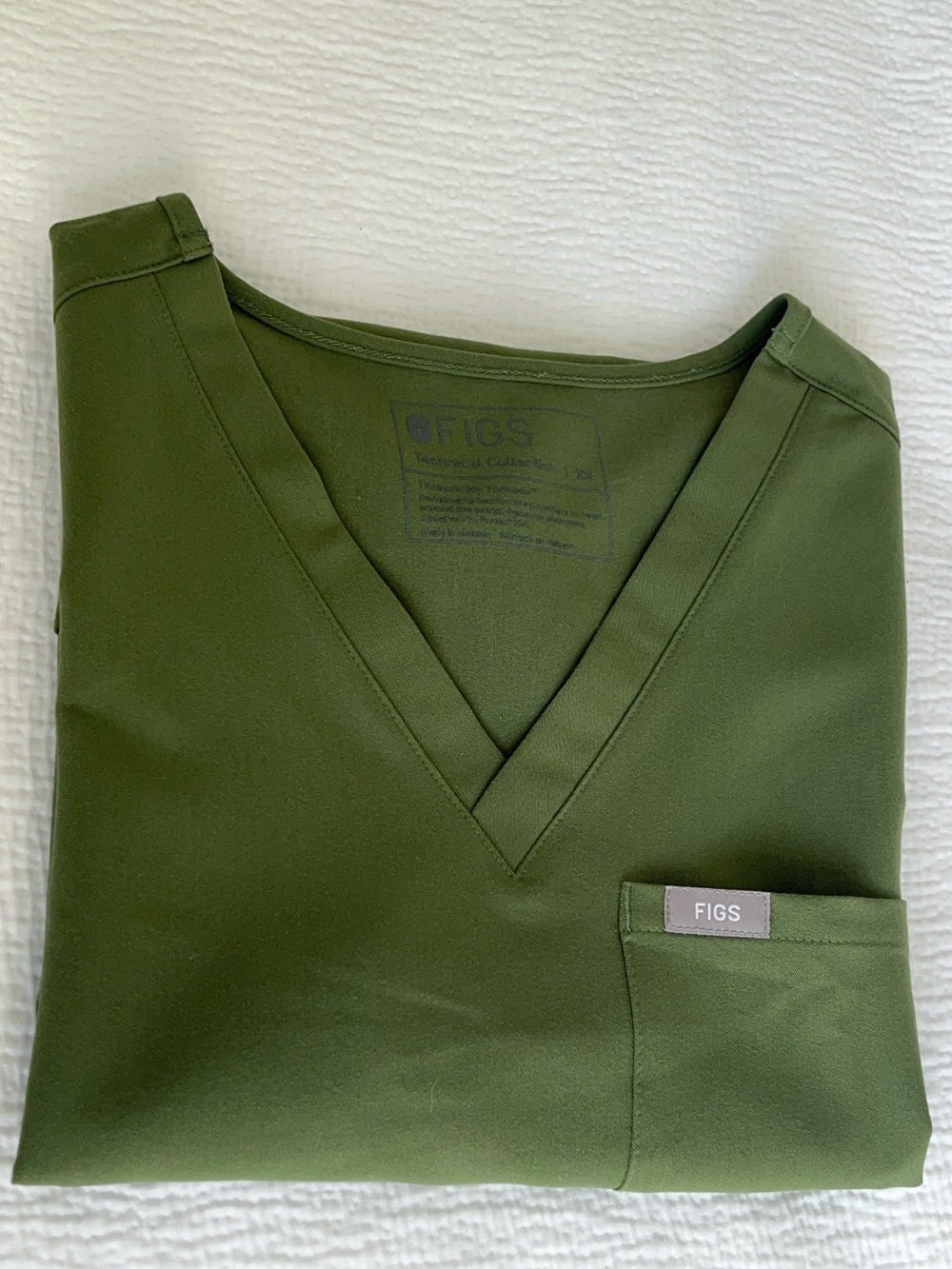 FIGS Dark Olive Catarina One-Pocket Scrub Top XS + Zamora Jogger Pants S Set - Picture 9 of 15